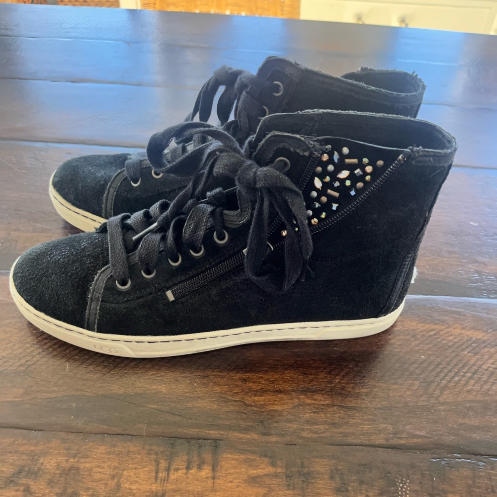 Ugg Australia shoes sneakers